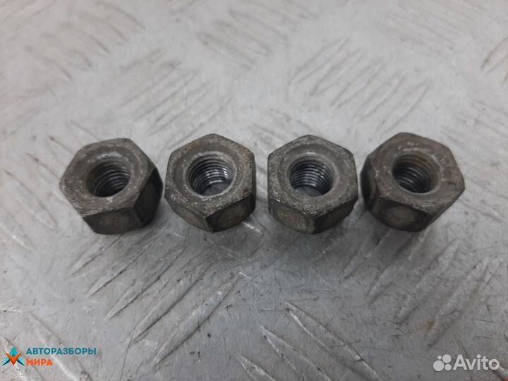 Болт колесный Mazda Demio DW рест. 2000 6L2Z1012BA