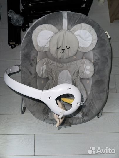 Шезлонг для новорожденных бу