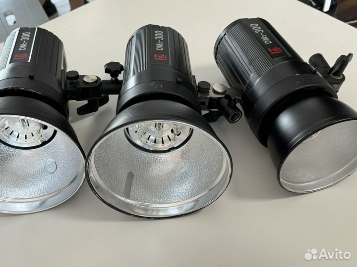 Студийный импульсный свет