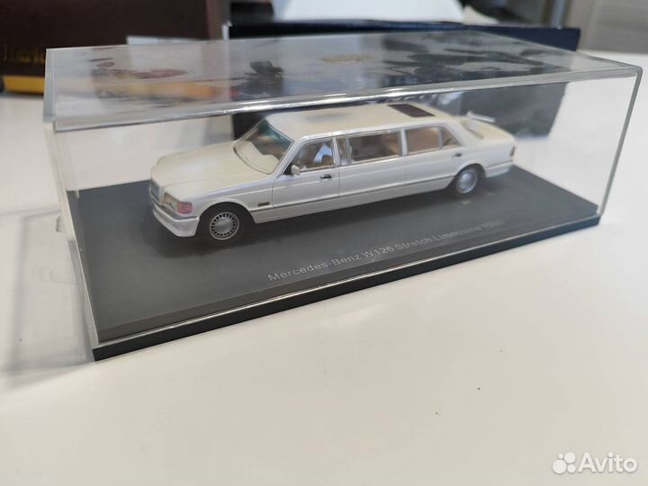 1/43 Mercedes-Benz W126 Stretch Limousine 1990 NEO