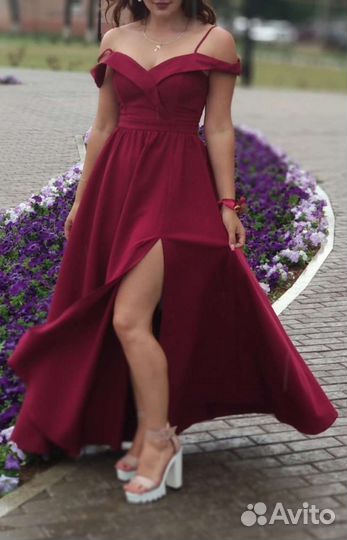 Вечернее платье