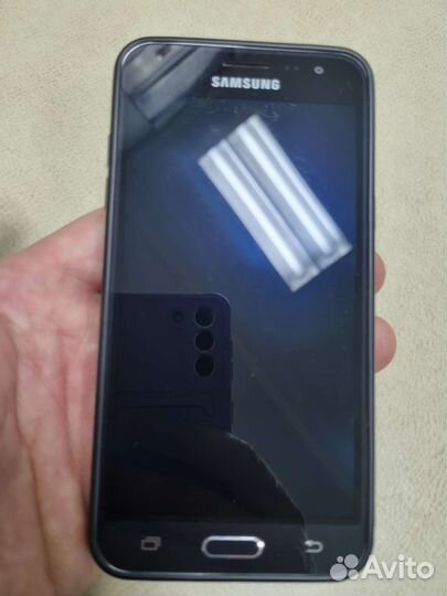 Телефон Samsung j3