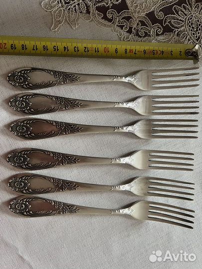 Мельхиоровые ложки, вилки и ножи