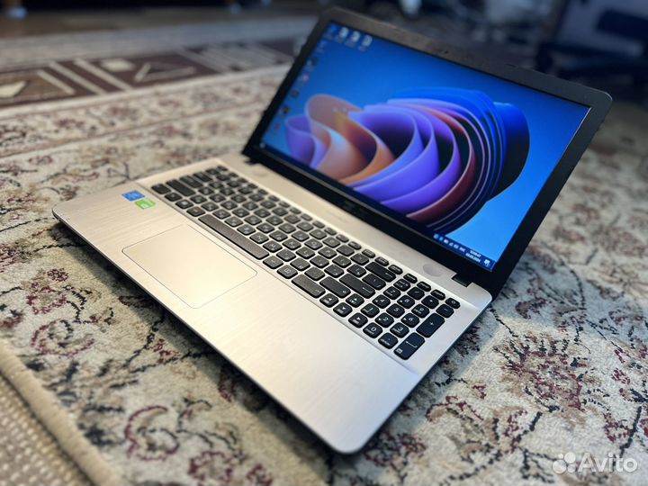 Мощный Ноутбук asus 4ядра/GeForce 810m/500гб