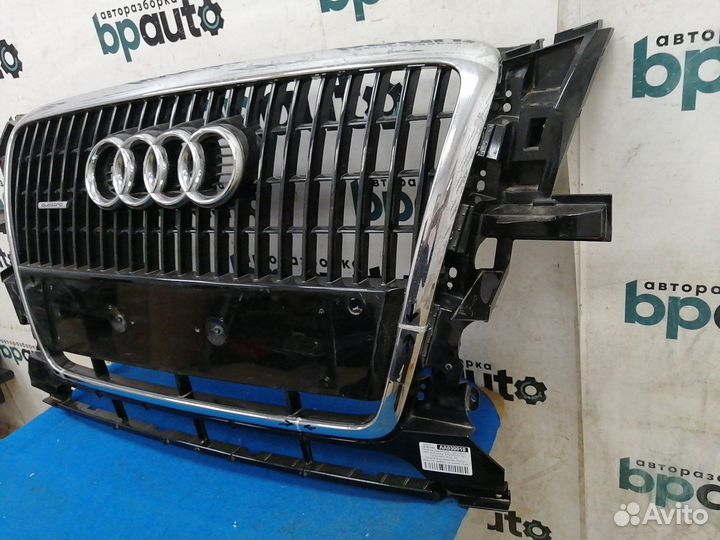 Решётка радиатора П, 8R0 853 651 Audi Q5 I