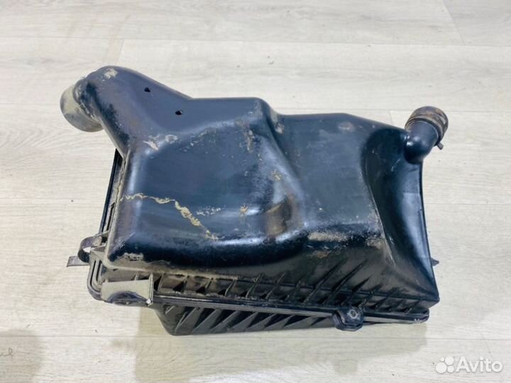 Корпус воздушного фильтра Kia Spectra седан S6D