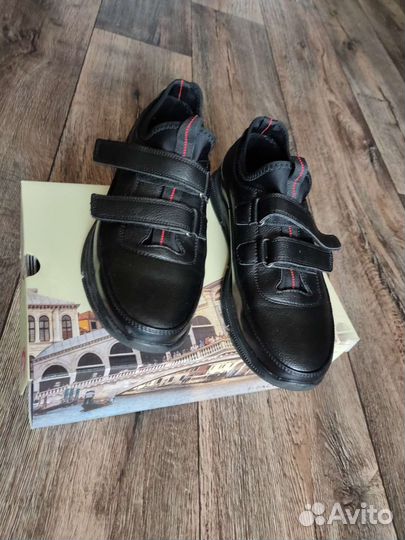 Туфли подростковые