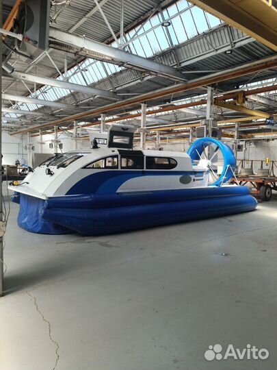 Судно на воздушной подушке Ладья