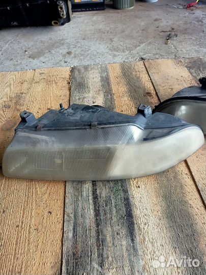 Фары передние dodge stratus 1