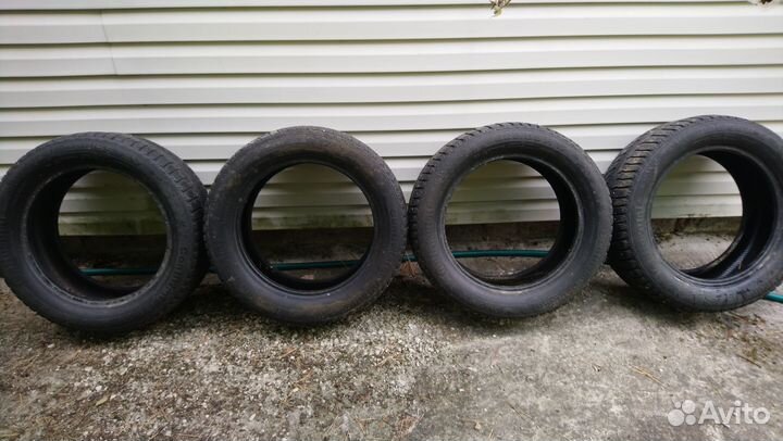 Continental ContiWinterViking 2 225/55 R17 97T