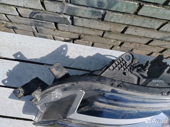 Фара митсубиси паджеро спорт 3