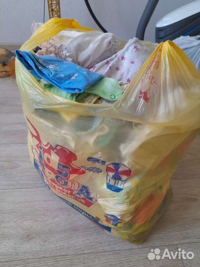 Вещи пакетом на девочку
