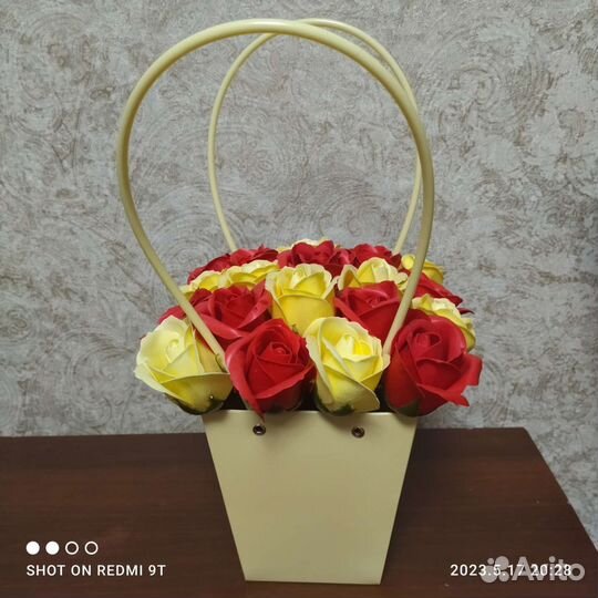 Букет из мыльных роз