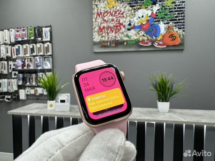 Часы Apple Watch SE 40mm (акб 100) Оригинал