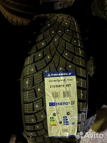 Triangle IcelynX TI501 215/60 R16 99T