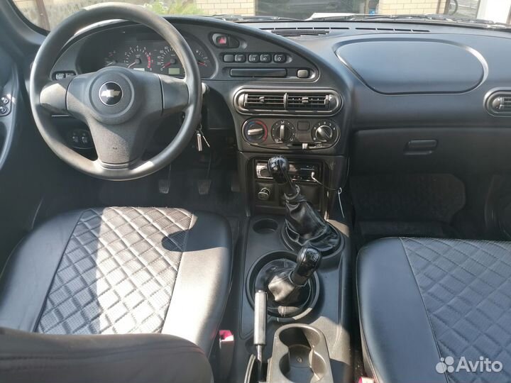 Chevrolet Niva 1.7 МТ, 2011, 150 000 км