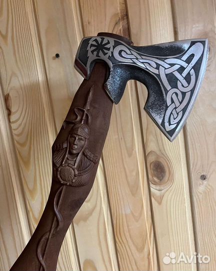 Топор ручной работы