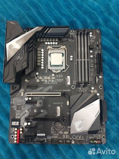 Материнская плата Gigabyte Z390 Elite