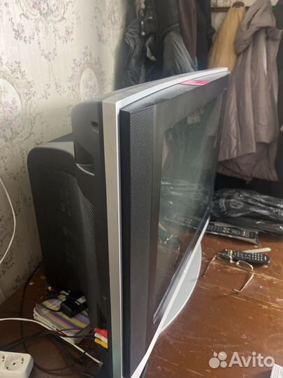 Телевизор samsung