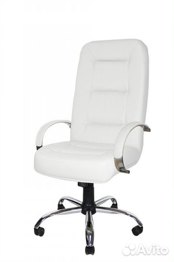 Офисное кресло