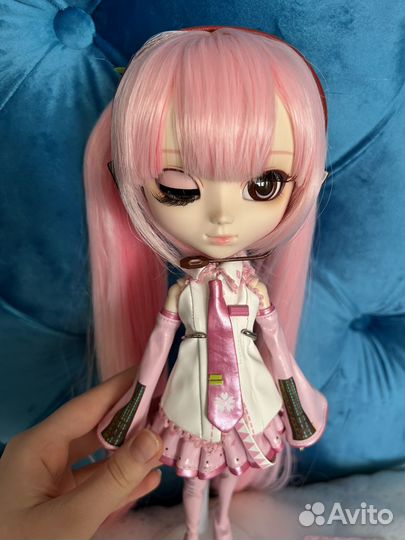 Кукла Pullip/Пуллип Hatsune Miku Sakura розовая