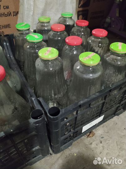 Бутылки стеклянные 1 л