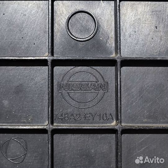 Защита заднего бампера правая Nissan Qashqai J10