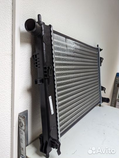 Радиатор охлаждения Hyundai Solaris 2014-2017