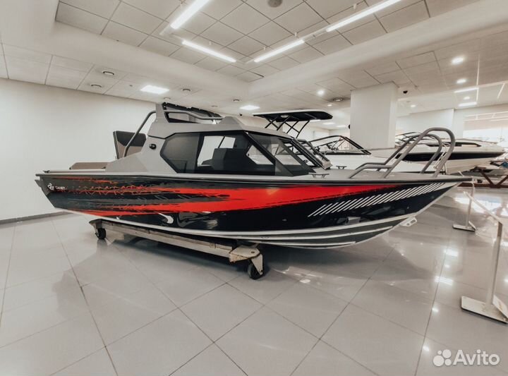 Каютный катер с хардтопом Салют 585 HT