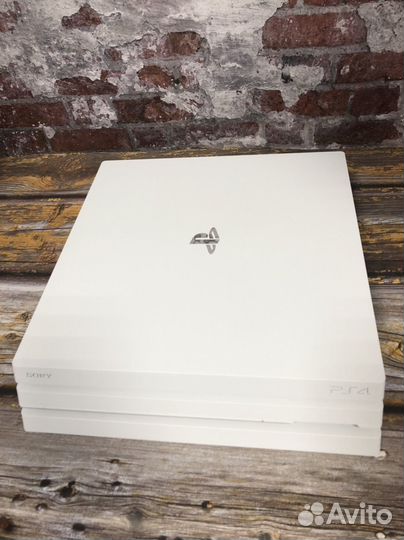 Sony PS4 pro 1tb