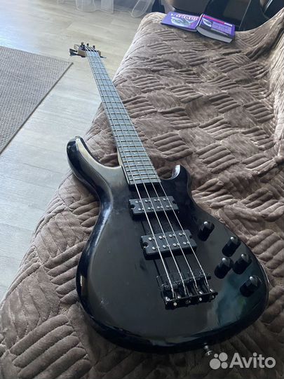 Бас гитара Ebash