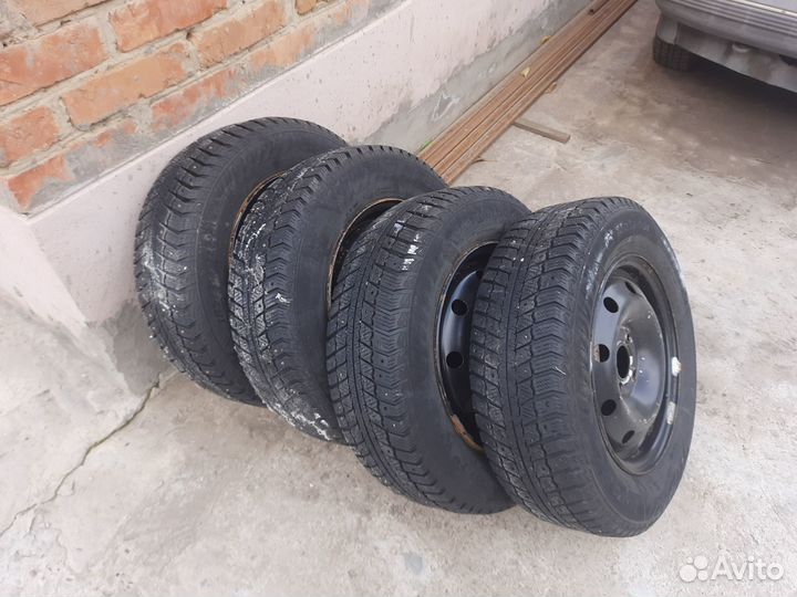 Зимние шипованные колёса r14 matador