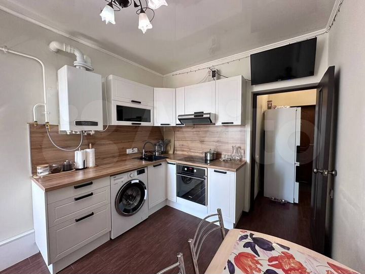 1-к. квартира, 38 м², 6/6 эт.