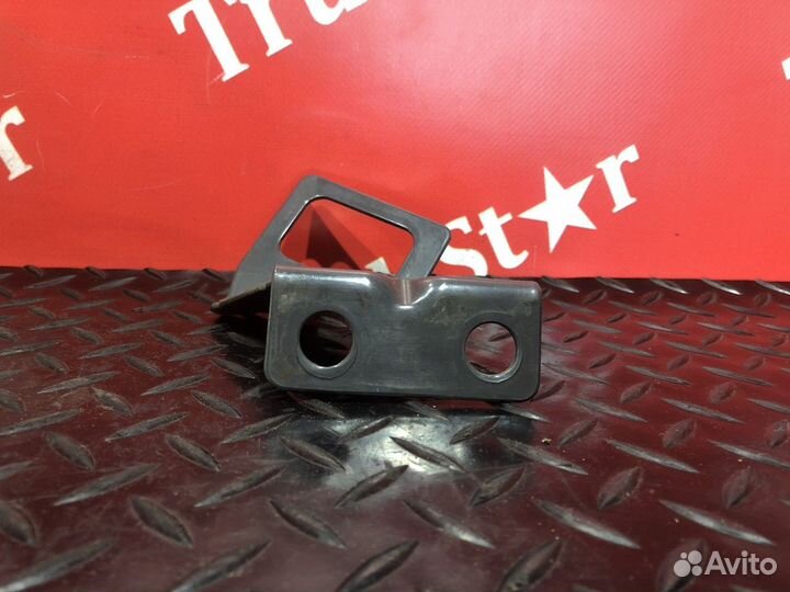 Кронштейн проводки Renault T, Volvo FH