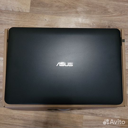 Ноутбук Asus X555B