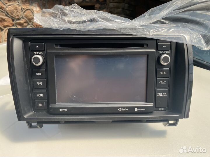 Штатная магнитола на Toyota Sequoia