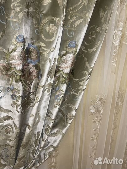 Шторы Италия бархат с вышивкой