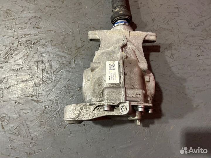 Редуктор заднего моста Bmw 5 G30 B48B20A 2020