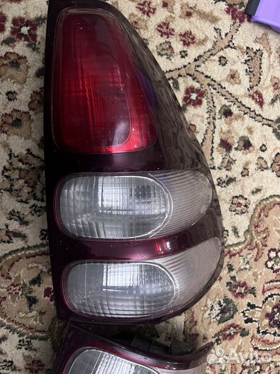 Фонарь задний 2 шт. Land Cruiser Prado