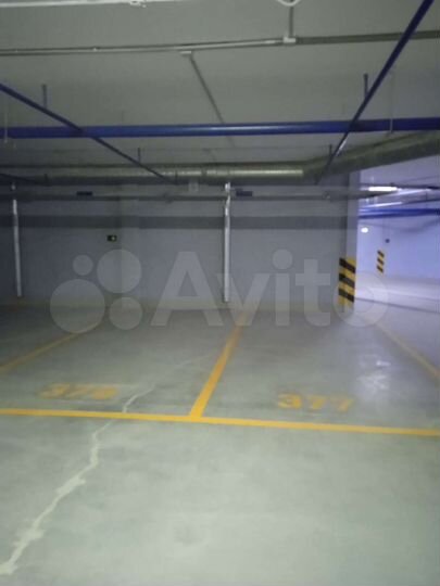 Машиноместо, 15 м²