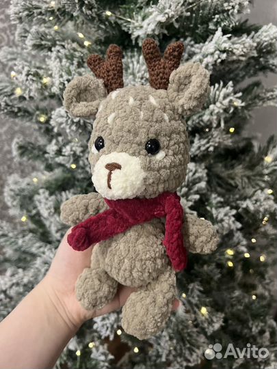 Вязаная игрушка Олененок Бэмби