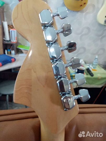 Гитара Founder стратокайстер