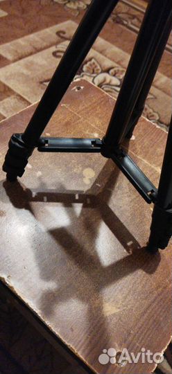 Штатив трипод