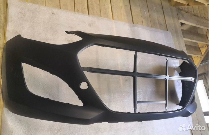 Передний бампер на Hyundai i 30 новый