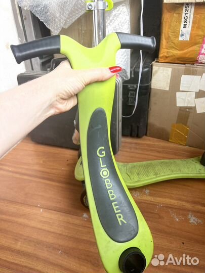 Самокат беговел globber