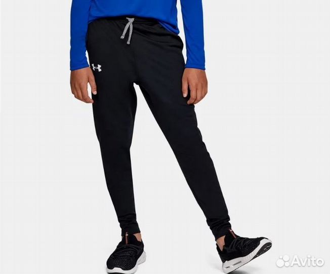 Штаны Under Armour Training Pants Black YSM