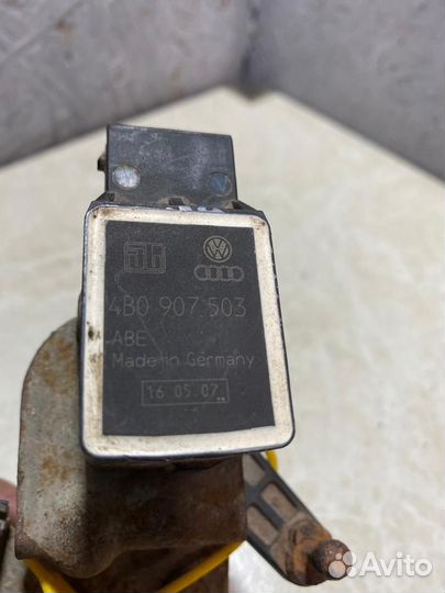 Датчик дорожного просвета задний audi А6 С5