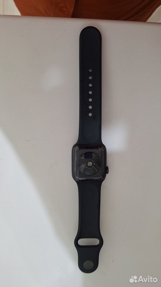 Часы apple watch SE