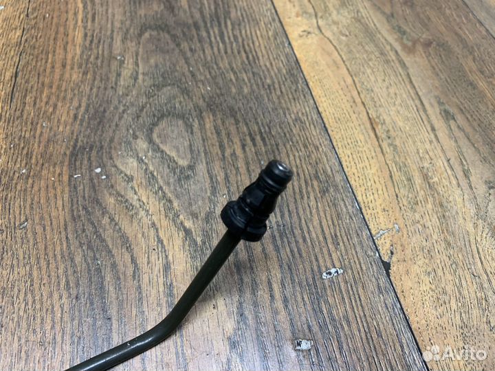 VW Golf Plus Трубка цилиндра сцепления