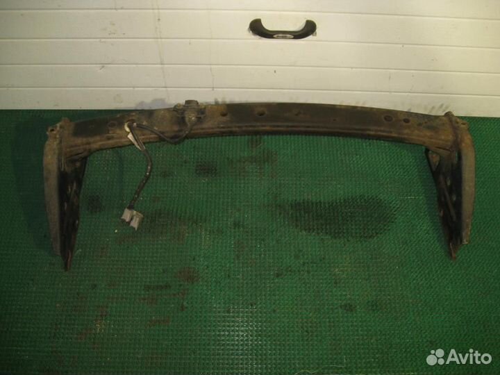 Усилитель бампера заднего Toyota Tundra 3urfe 2007